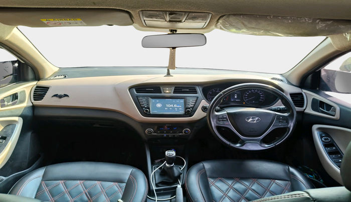 2017 Hyundai Elite i20 ASTA 1.2 (O), Petrol, Manual, 68,900 km, interior