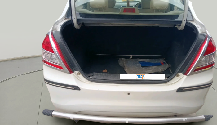 2016 Maruti Swift Dzire VDI, Diesel, Manual, 1,05,690 km, exterior