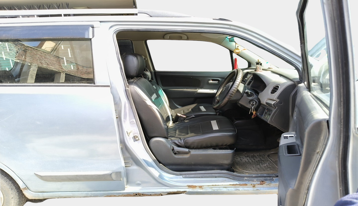2011 Maruti Wagon R 1.0 LXI, Petrol, Manual, 78,841 km, interior