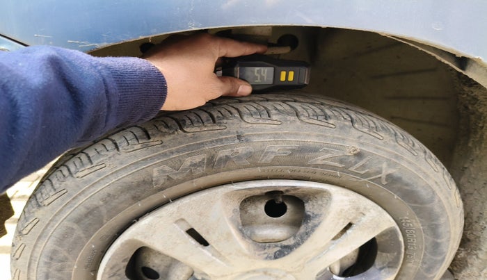 2011 Maruti Wagon R 1.0 LXI, Petrol, Manual, 78,841 km, tyre