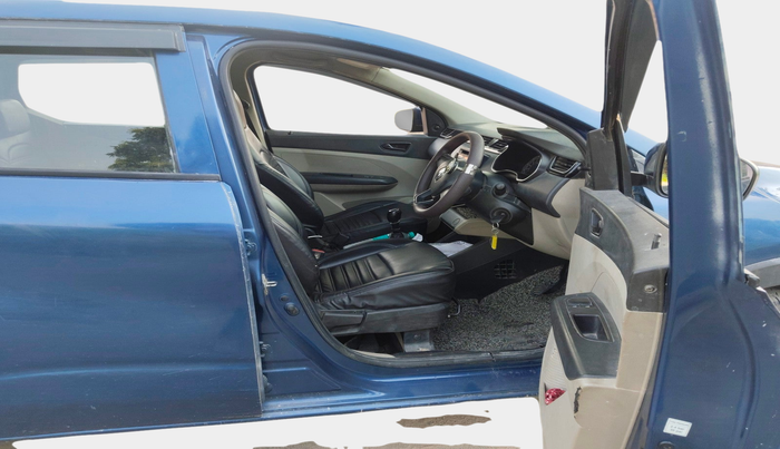 2021 Renault TRIBER RXL MT, Petrol, Manual, 46,860 km, interior