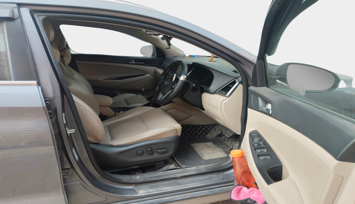 2017 Hyundai Tucson GLS 2WD AT DIESEL, Diesel, Automatic, 1,11,429 km, interior