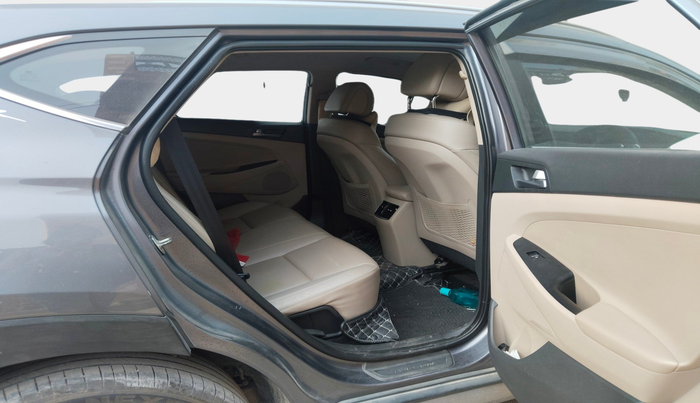 2017 Hyundai Tucson GLS 2WD AT DIESEL, Diesel, Automatic, 1,11,429 km, interior