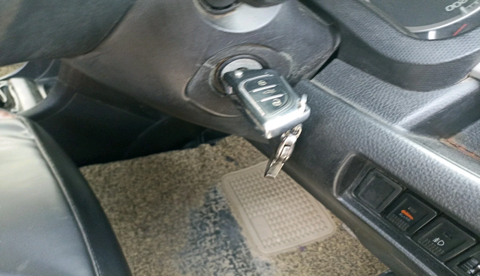 2014 Maruti Swift VDI, Diesel, Manual, 1,16,445 km, interior