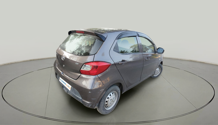 2017 Tata Tiago XM PETROL, Petrol, Manual, 1,30,452 km, exterior
