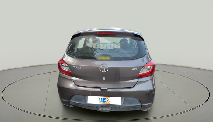 2017 Tata Tiago XM PETROL, Petrol, Manual, 1,30,452 km, exterior