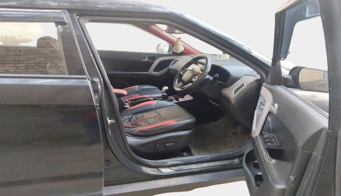 2018 Hyundai Creta SX (O) 1.6 DIESEL, Diesel, Manual, 1,88,840 km, interior