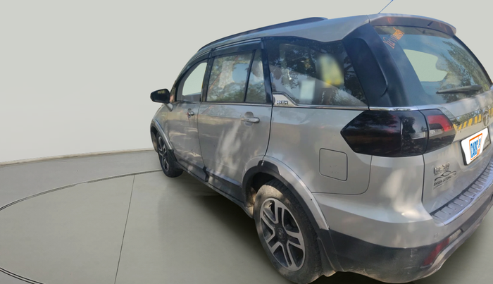 2018 Tata Hexa XTA 4X2 7 STR, Diesel, Automatic, 1,22,315 km, exterior