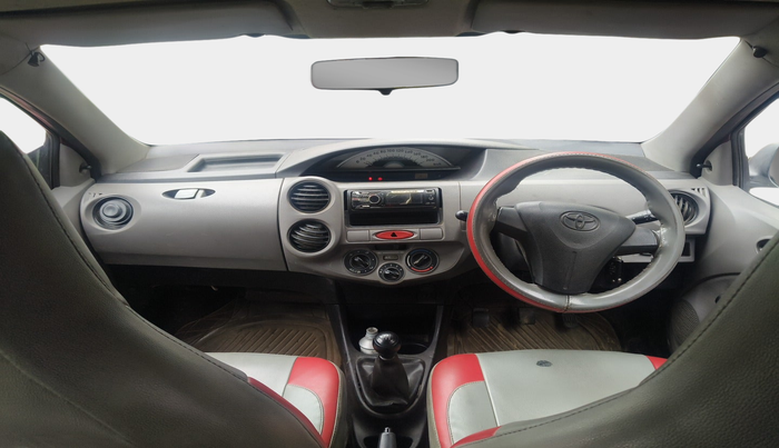 2011 Toyota Etios G, Petrol, Manual, 2,39,200 km, interior