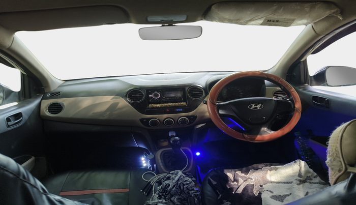 2015 Hyundai Xcent S 1.1 CRDI, Diesel, Manual, 1,40,765 km, interior