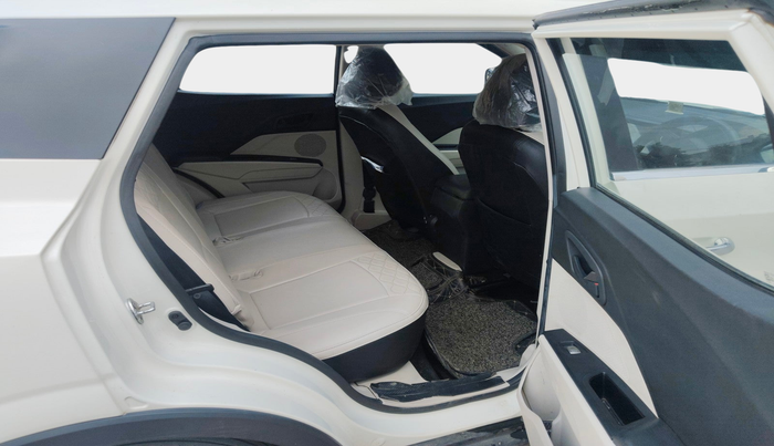 2023 Mahindra XUV300 W6 1.5 Sunroof Diesel, Diesel, Manual, 47,956 km, interior