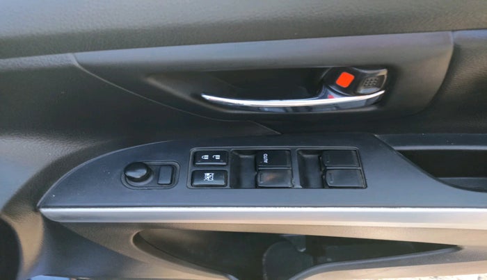 2018 Maruti S Cross ALPHA 1.3, Diesel, Manual, 85,424 km, interior