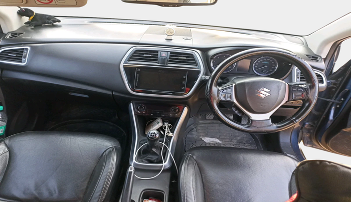 2018 Maruti S Cross ALPHA 1.3, Diesel, Manual, 85,424 km, interior