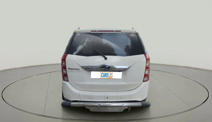 2015 Mahindra XUV500 W6, Diesel, Manual, 98,950 km, exterior