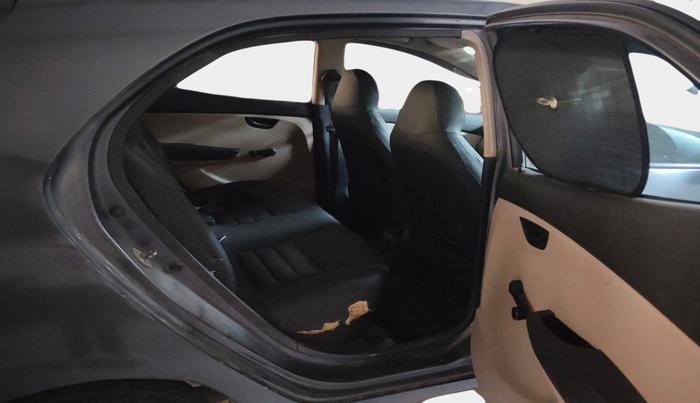 2015 Hyundai Eon ERA +, Petrol, Manual, 1,04,704 km, interior