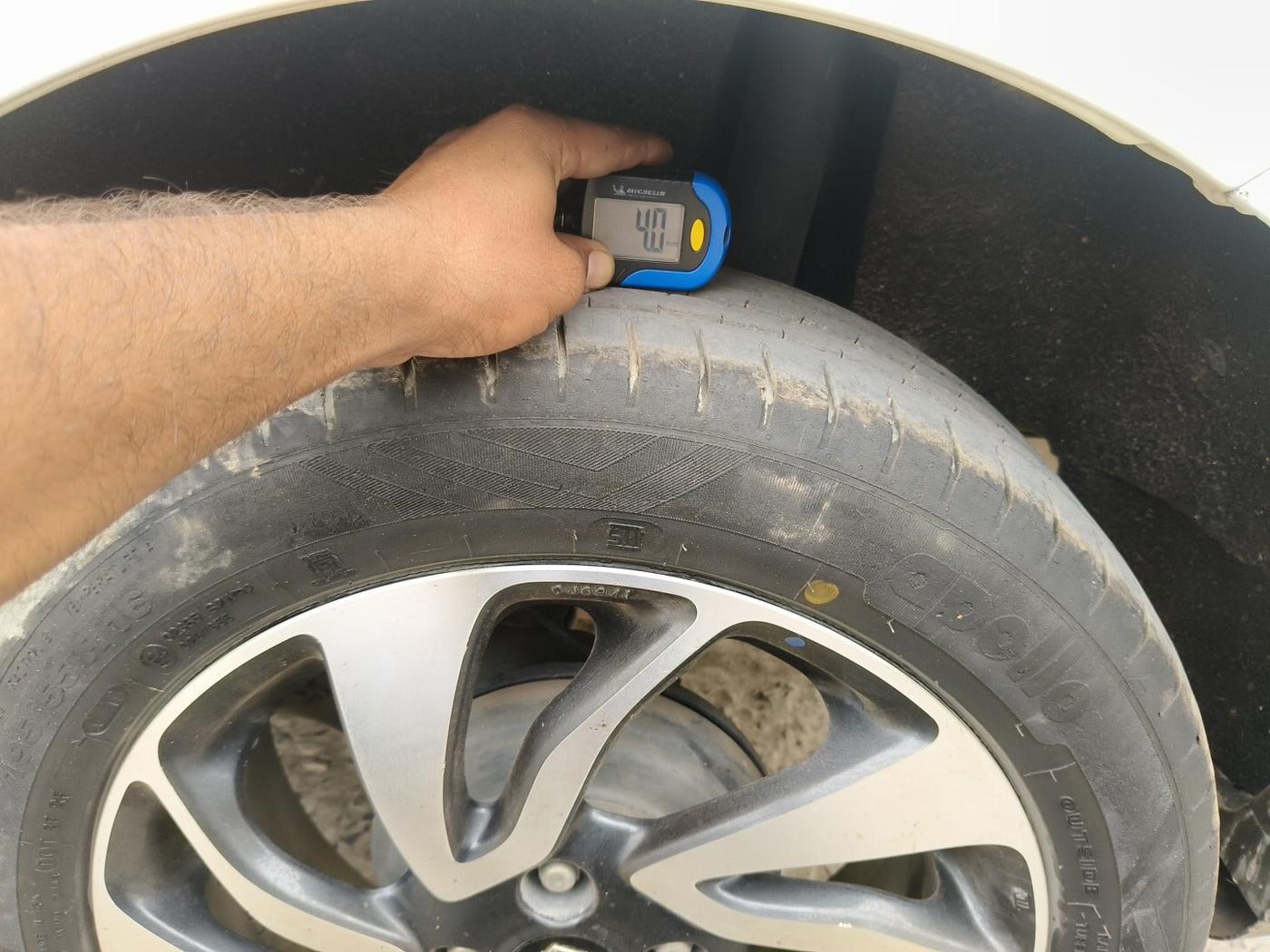 2019 Maruti Baleno ZETA PETROL 1.2, Petrol, Manual, 40,206 km, tyre