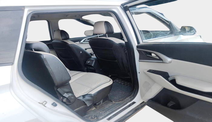 2023 KIA CARENS PRESTIGE 1.5 PETROL 7 STR, Petrol, Manual, 32,268 km, interior