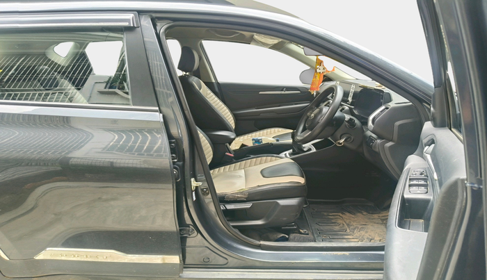 2020 KIA SONET HTK PLUS 1.2, Petrol, Manual, 97,109 km, interior