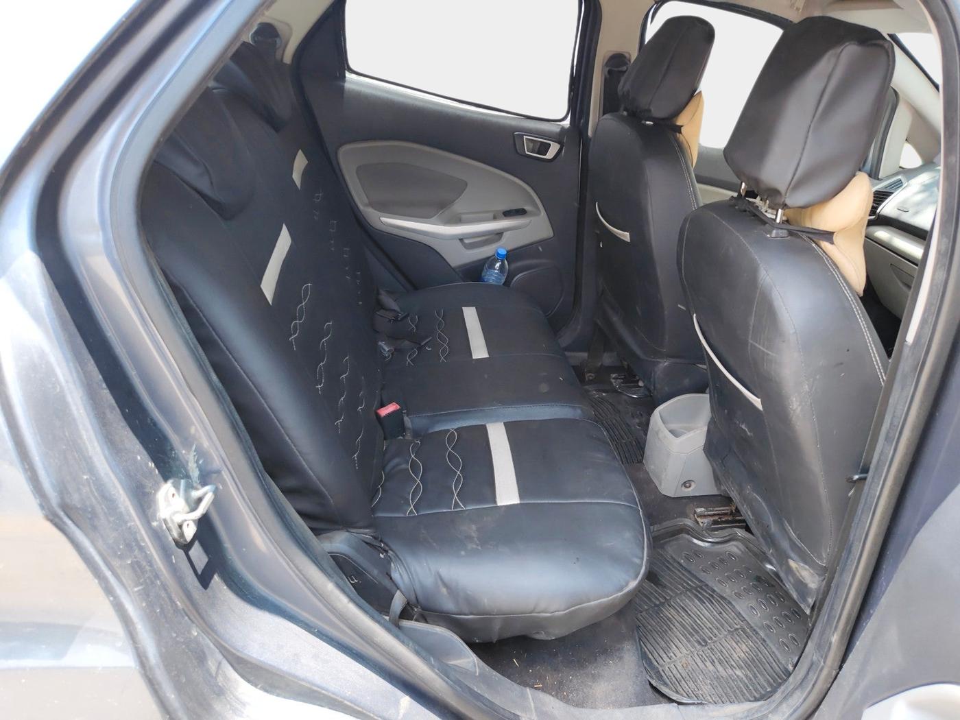 2015 Ford Ecosport TREND 1.5L DIESEL, Diesel, Manual, 1,08,000 km, interior
