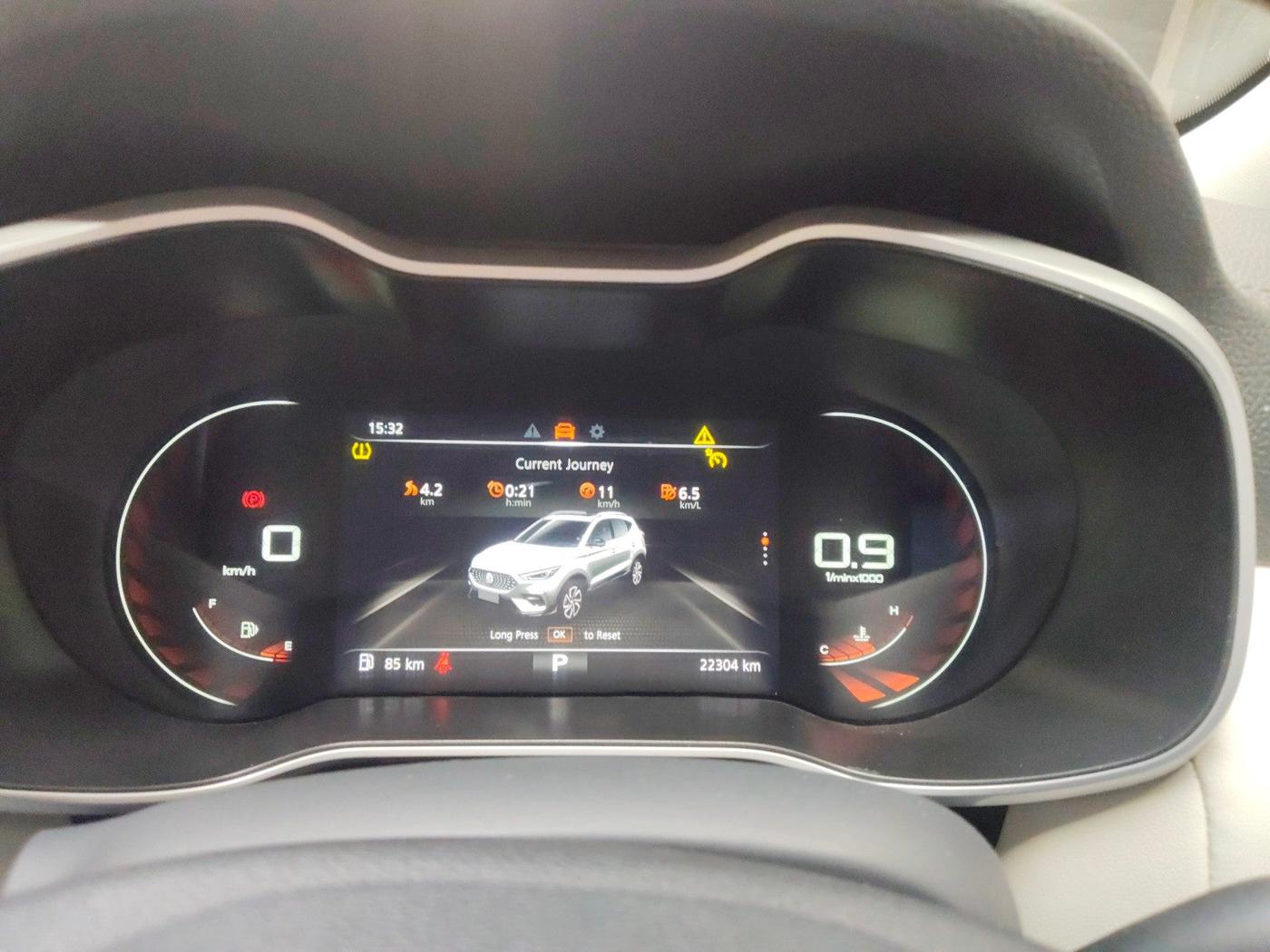 2023 MG ASTOR SMART 1.5 CVT, Petrol, Automatic, 22,304 km, interior