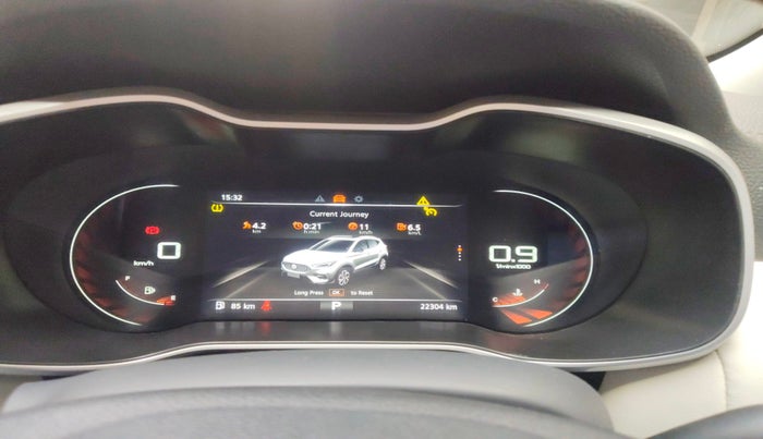 2023 MG ASTOR SMART 1.5 CVT, Petrol, Automatic, 22,304 km, interior