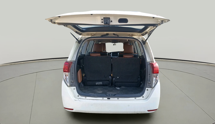 2017 Toyota Innova Crysta 2.7 ZX AT 7 STR, Petrol, Automatic, 1,92,843 km, exterior