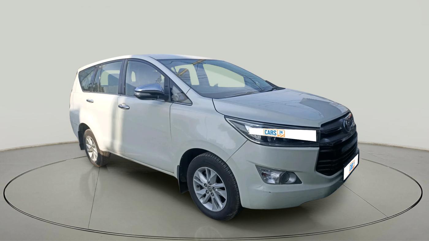2017 Toyota Innova Crysta 2.7 ZX AT 7 STR, Petrol, Automatic, 1,92,843 km, exterior
