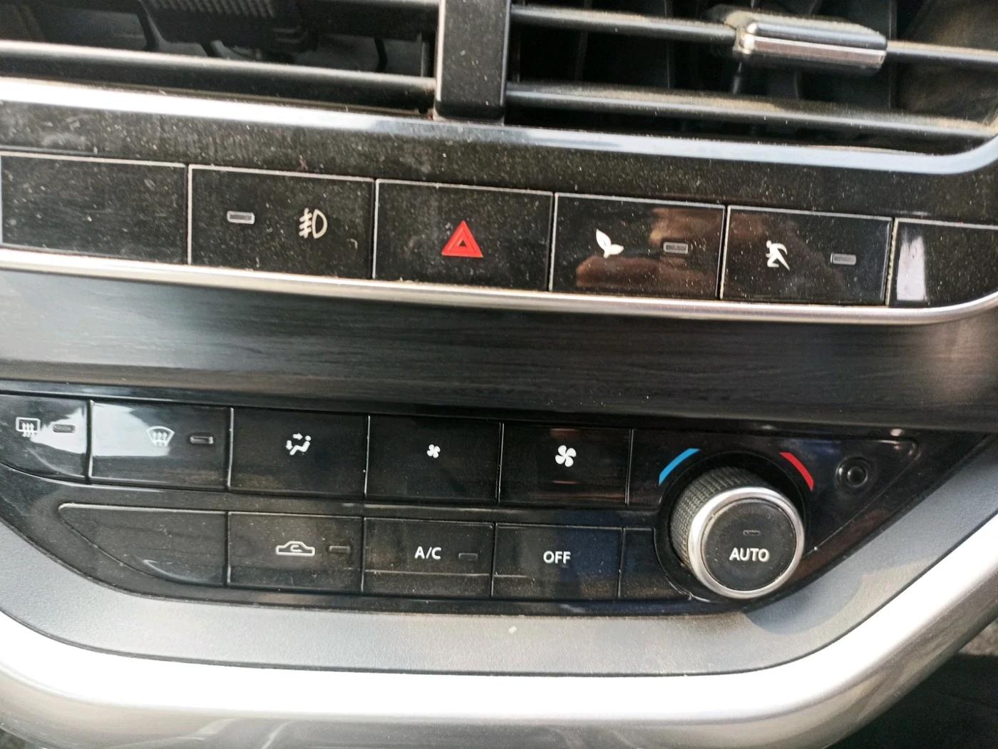 2021 Tata Safari XT PLUS, Diesel, Manual, 55,001 km, interior