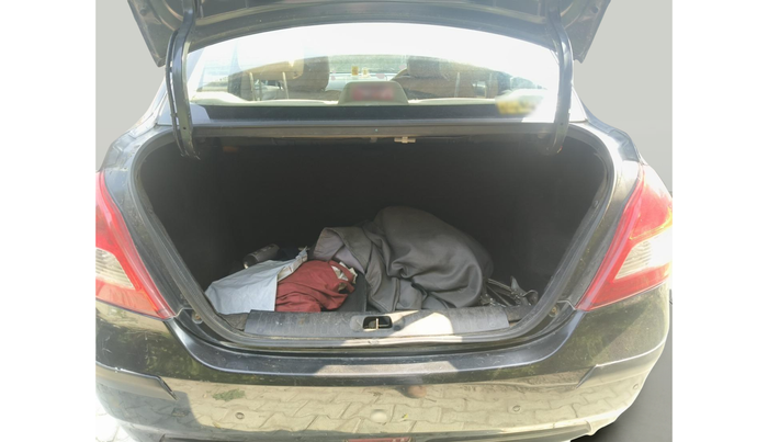 2013 Maruti Swift Dzire ZDI, Diesel, Manual, 98,050 km, exterior