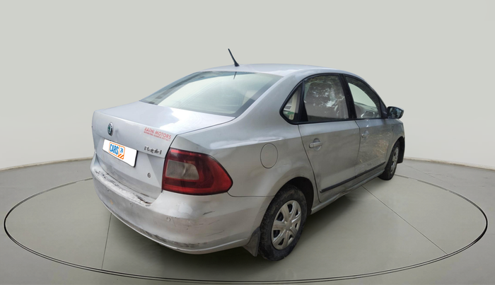 2013 Skoda Rapid ACTIVE 1.6 TDI CR MT PLUS, Diesel, Manual, 1,01,131 km, exterior