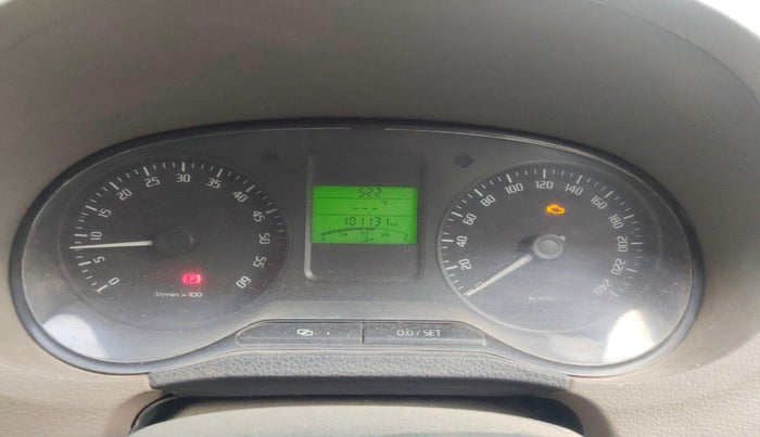 2013 Skoda Rapid ACTIVE 1.6 TDI CR MT PLUS, Diesel, Manual, 1,01,131 km, interior