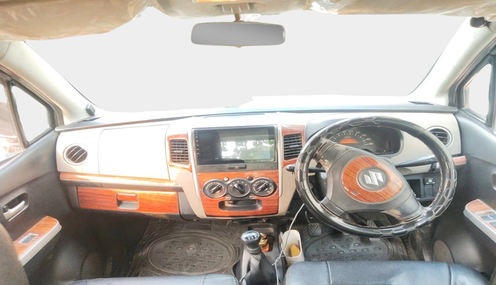 2016 Maruti Wagon R 1.0 LXI, Petrol, Manual, 1,78,399 km, interior