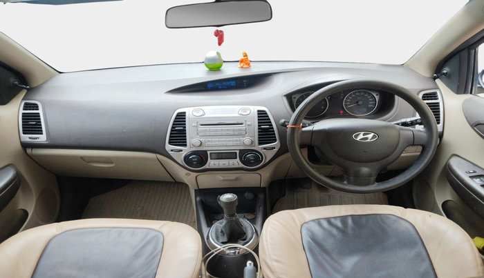 2010 Hyundai i20 MAGNA 1.2, Petrol, Manual, 26,720 km, interior