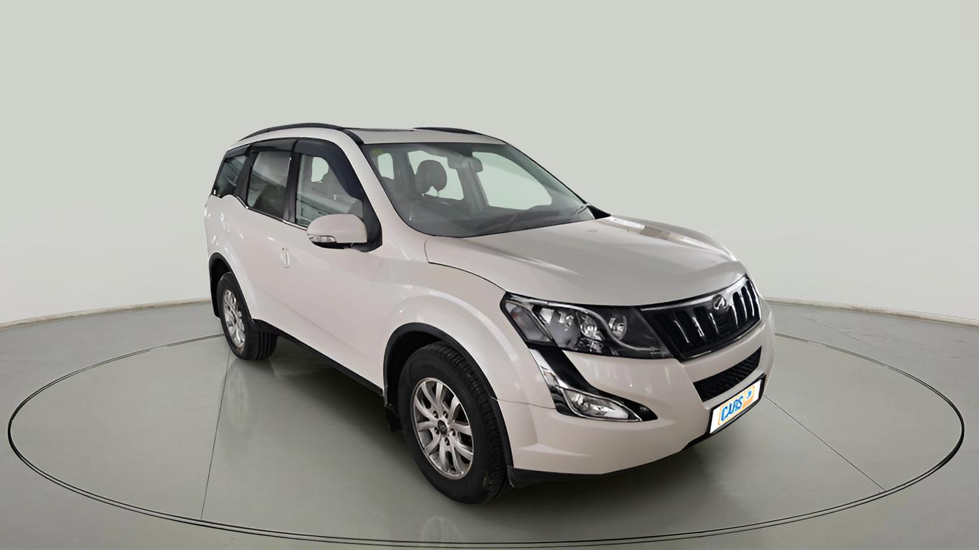 2017 Mahindra XUV500 W10, Diesel, Manual, 78,684 km, exterior