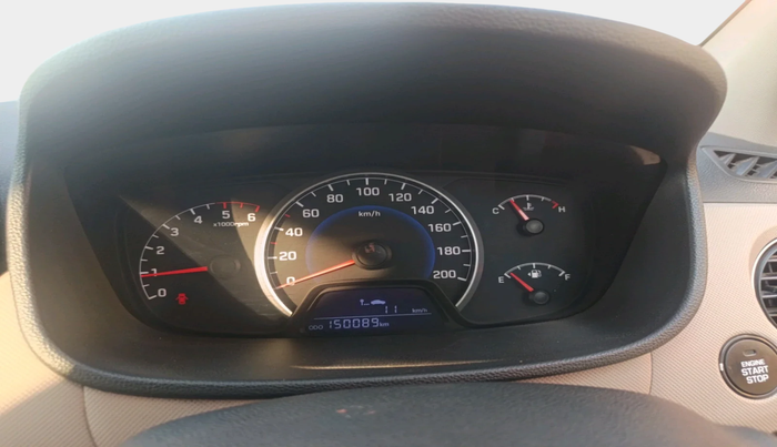 2013 Hyundai Grand i10 SPORTZ 1.1 CRDI, Diesel, Manual, 1,50,089 km, interior