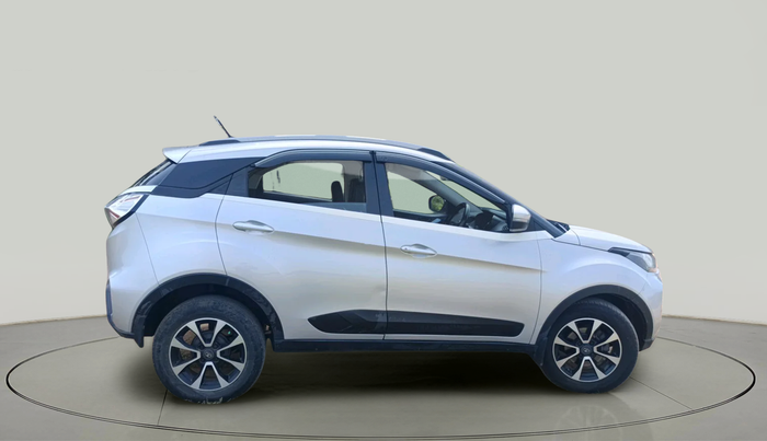 2020 Tata NEXON XMA SUNROOF DIESEL, Diesel, Automatic, 98,516 km, exterior