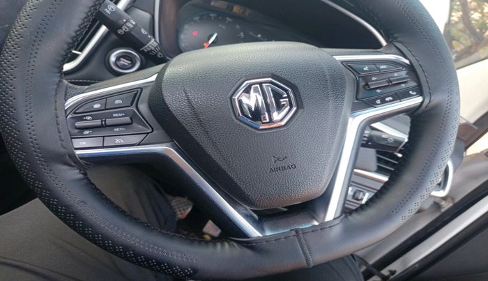 2020 MG HECTOR SHARP 2.0 DIESEL, Diesel, Manual, 1,98,712 km, interior