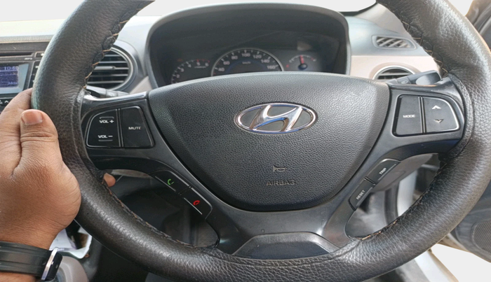 2015 Hyundai Grand i10 ASTA 1.1 CRDI, Diesel, Manual, 2,29,950 km, interior