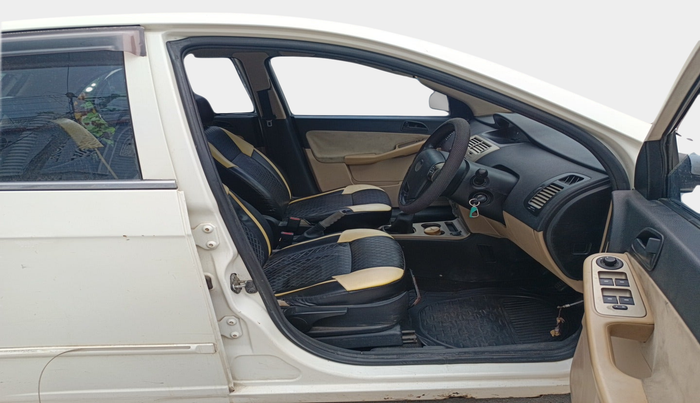 2012 Tata Indica Vista VX QUADRAJET, Diesel, Manual, 1,49,017 km, interior