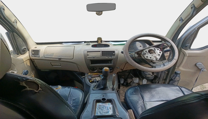 2011 Tata Venture GX 8 STR, Diesel, Manual, 1,49,325 km, interior