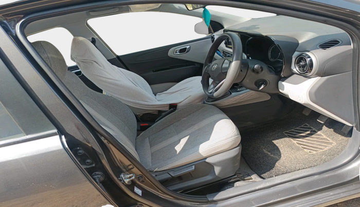 2022 Hyundai GRAND I10 NIOS SPORTZ 1.2 KAPPA VTVT, Petrol, Manual, 33,469 km, interior