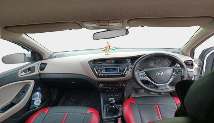 2015 Hyundai Elite i20 SPORTZ 1.4 (O) CRDI, Diesel, Manual, 86,024 km, interior