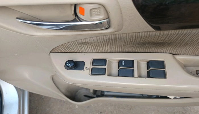 2014 Maruti Ertiga VDI, Diesel, Manual, 1,94,726 km, interior