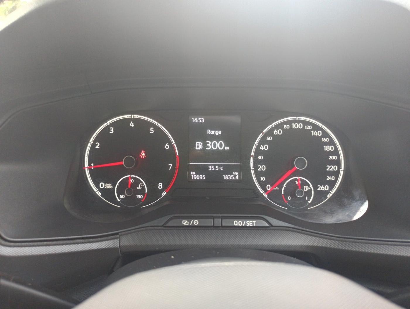 2022 Volkswagen TAIGUN COMFORTLINE 1.0 TSI MT, Petrol, Manual, 19,695 km, interior