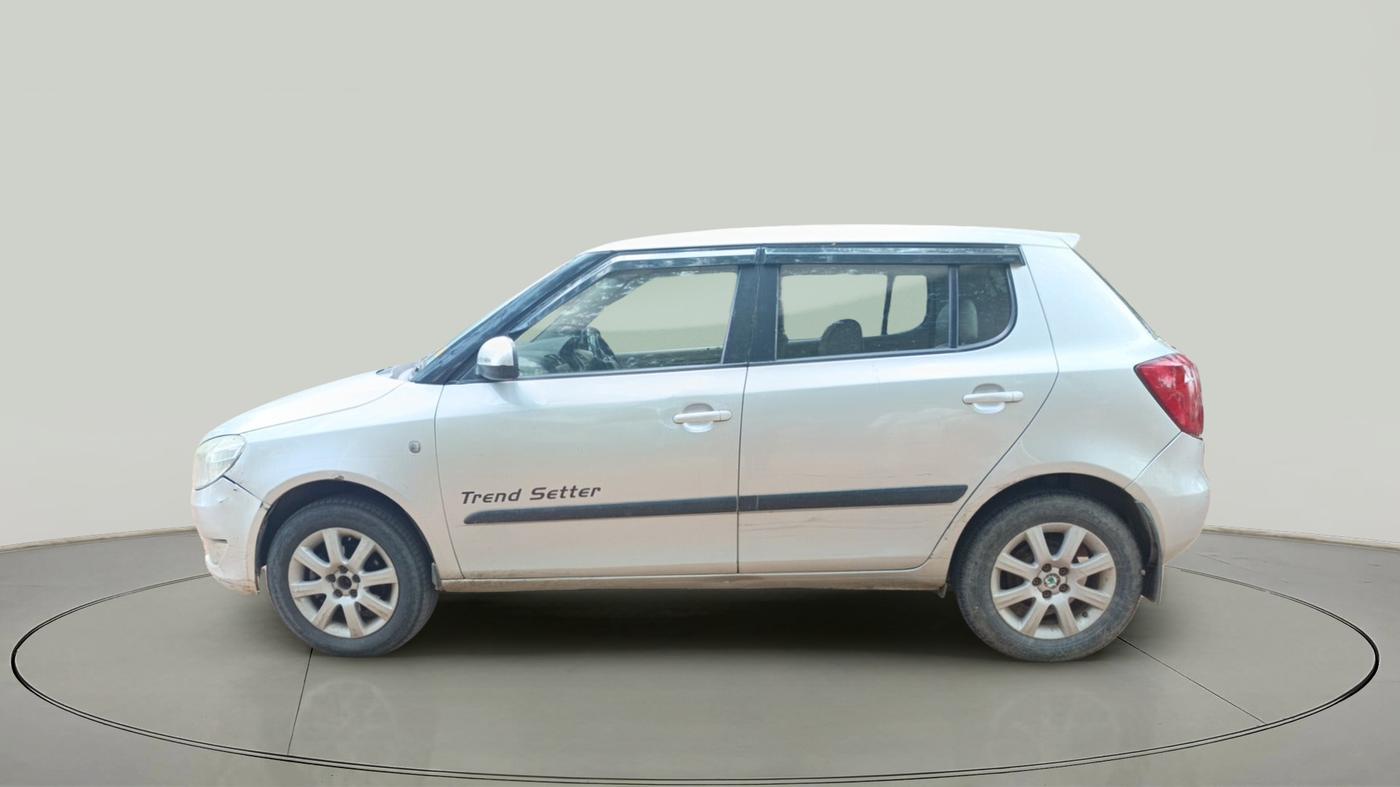 2012 Skoda Fabia ELEGANCE 1.2 TDI, Diesel, Manual, 1,48,996 km, exterior