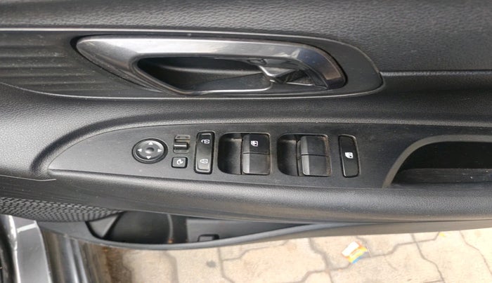 2021 Hyundai NEW I20 SPORTZ 1.2 AT, Petrol, Automatic, 57,354 km, interior