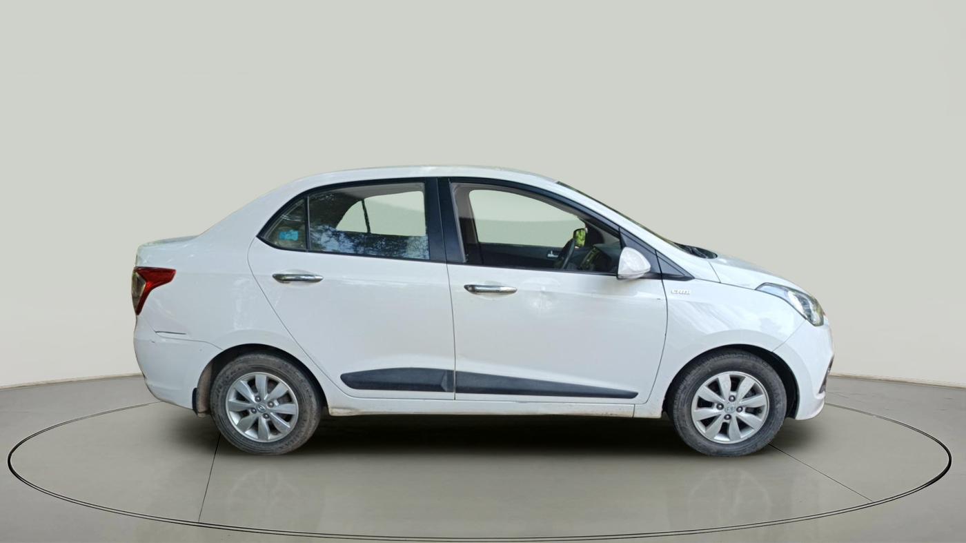 2015 Hyundai Xcent SX 1.1 CRDI, Diesel, Manual, 1,76,990 km, exterior