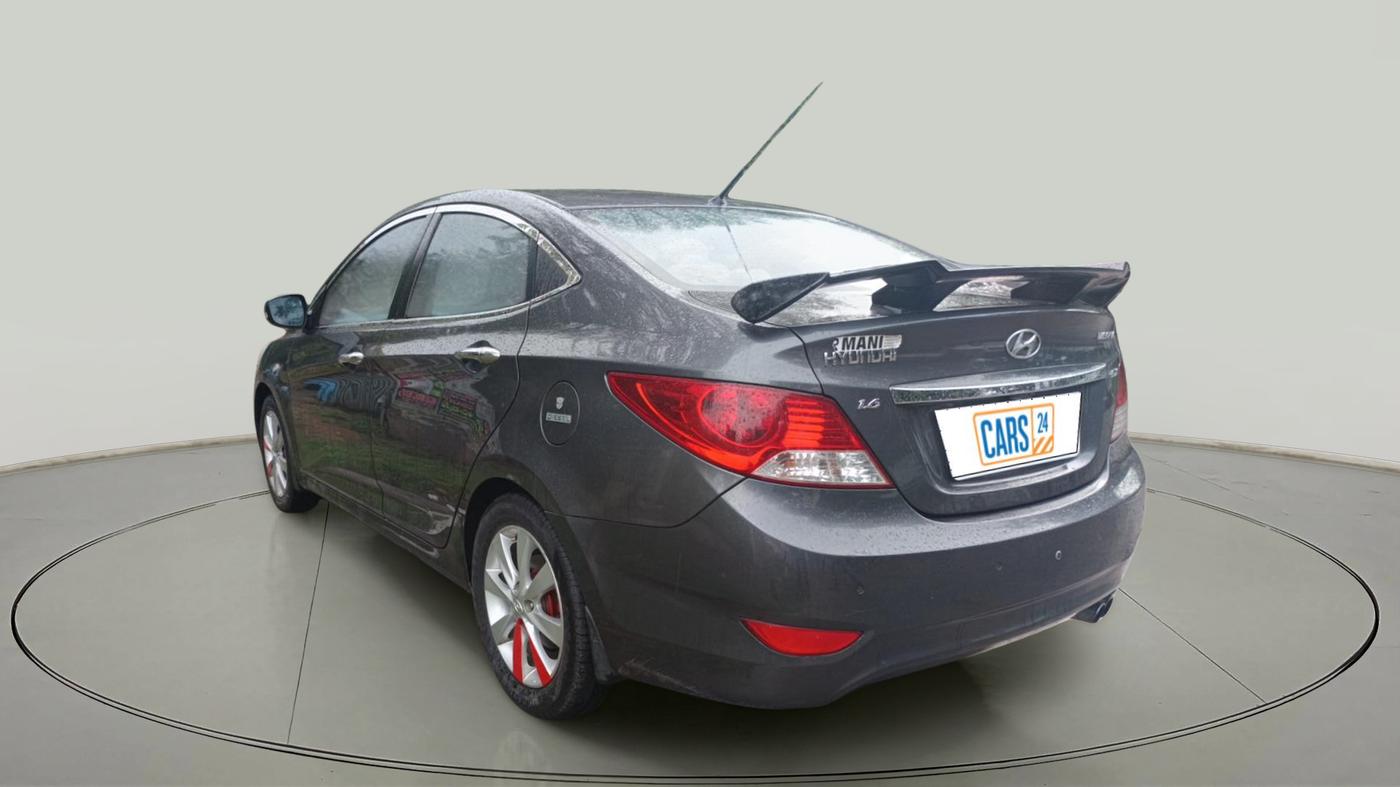 2013 Hyundai Verna FLUIDIC 1.6 CRDI SX, Diesel, Manual, 1,18,716 km, exterior