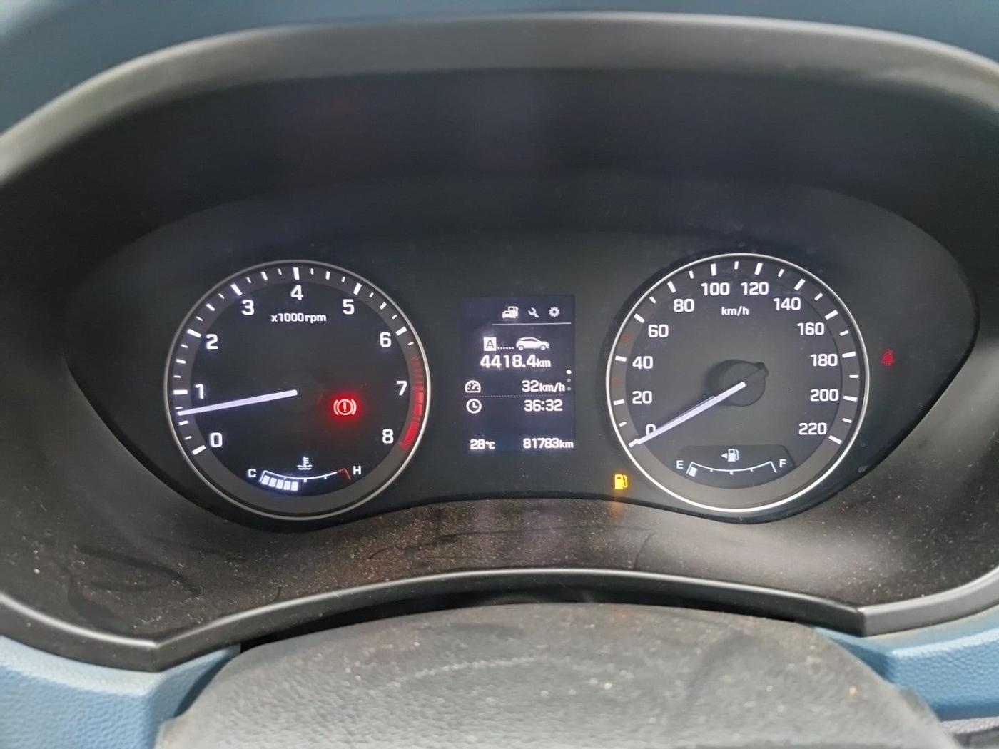 2016 Hyundai i20 Active 1.2 SX, Petrol, Manual, 81,783 km, interior