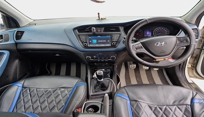 2016 Hyundai i20 Active 1.2 SX, Petrol, Manual, 81,783 km, interior